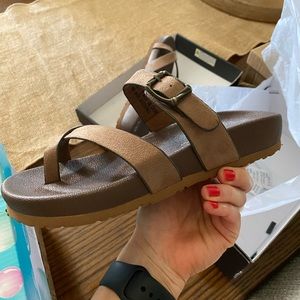 NWT Corky’s Birkenstock look-a-like Sandals
